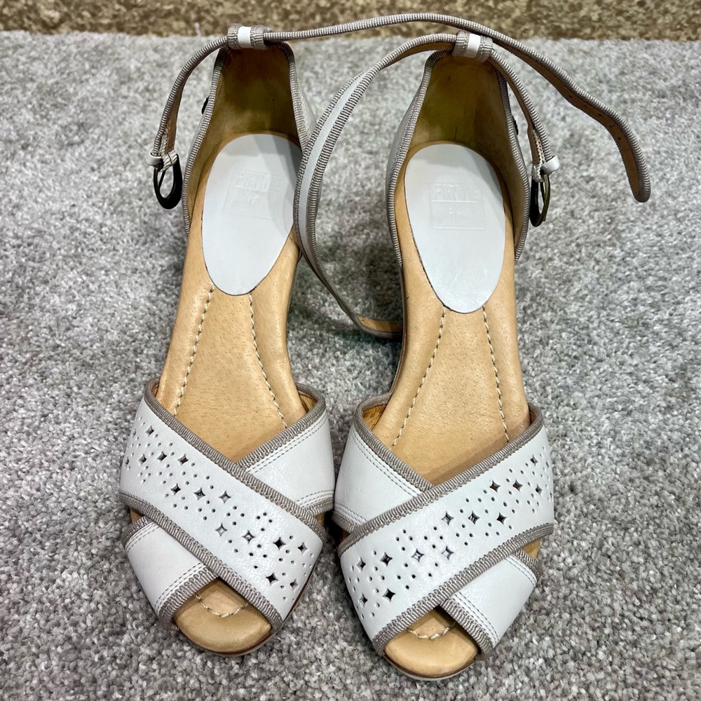 FRYE Wanda Ankle Strap Wedges in size 7.5